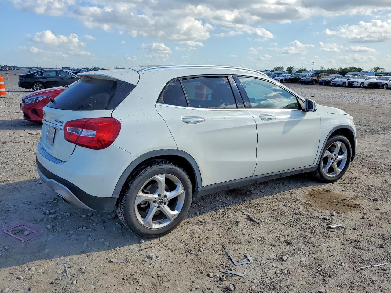 2018 Mercedes-Benz Gla 250 4Matic - Фото 3