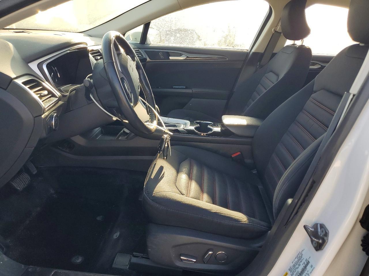 2015 Ford Fusion Se - Фото 7
