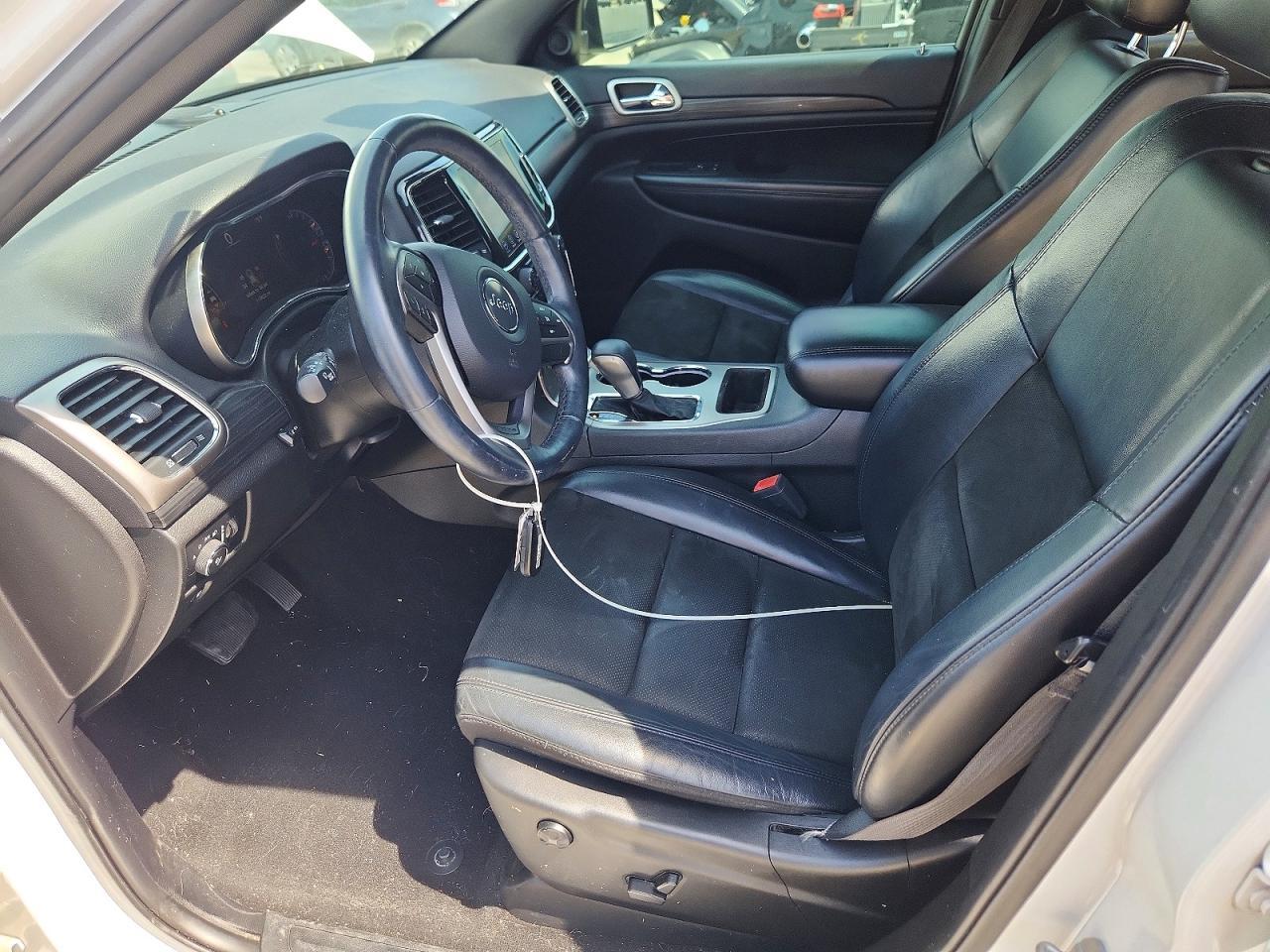2019 Jeep Grand Cherokee Laredo - Image 7