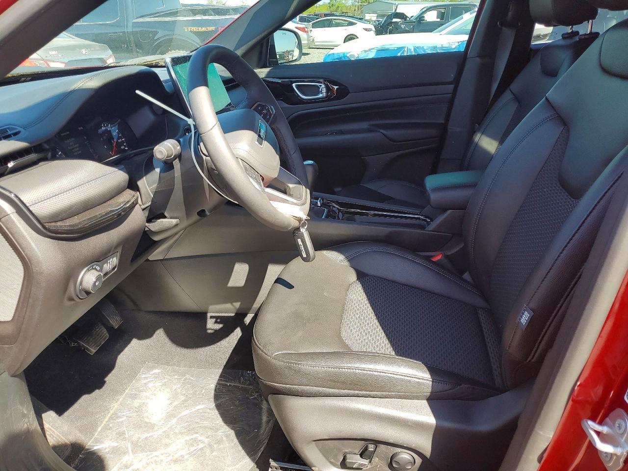 2025 Jeep Compass Latitude - Фото 7