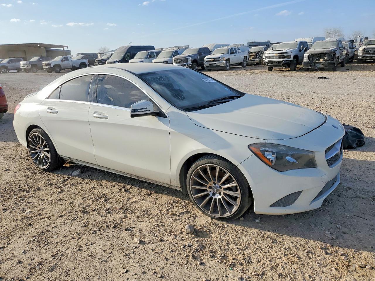 2016 Mercedes-Benz Cla 250 4Matic - Фото 4