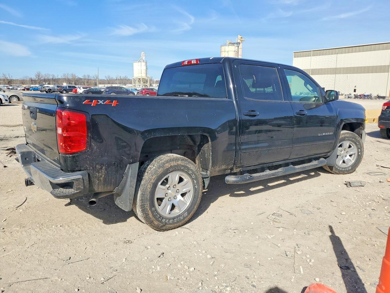 2018 Chevrolet Silverado K1500 Lt - Фото 3