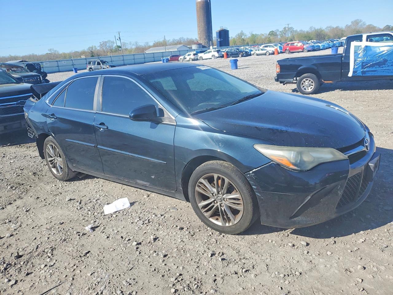 2017 Toyota Camry Se - Image 4