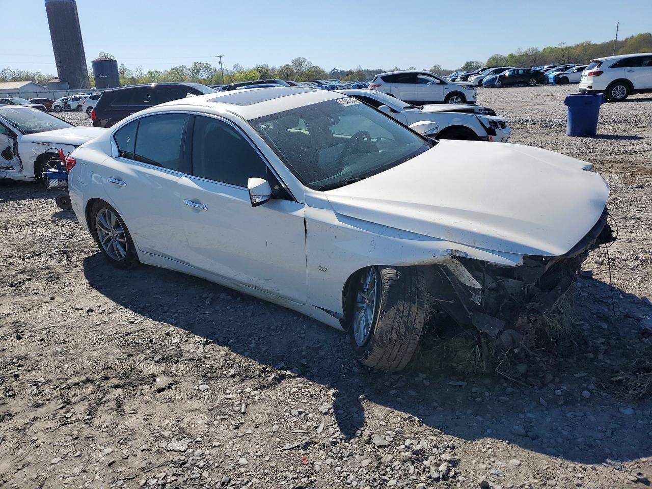 2015 Infiniti Q50 Premium - Фото 4