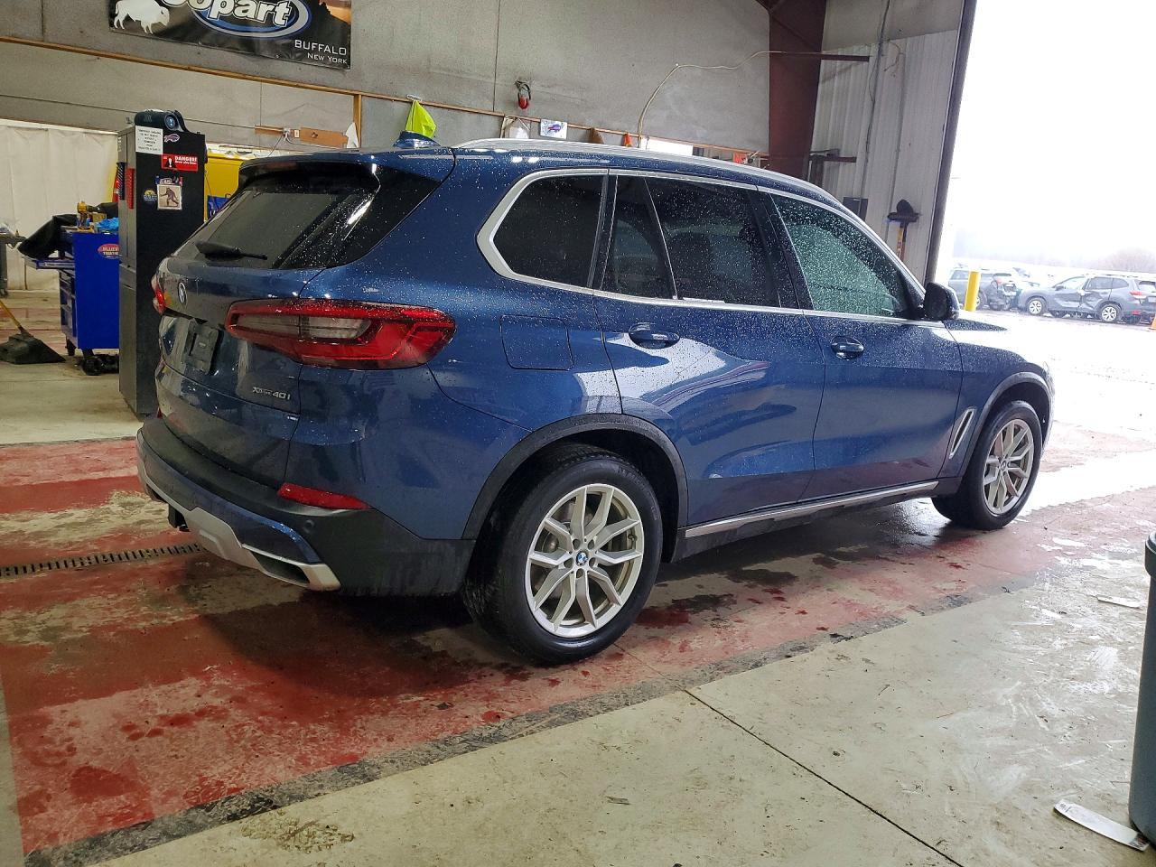 2020 BMW X5 xDrive40I - Фото 3