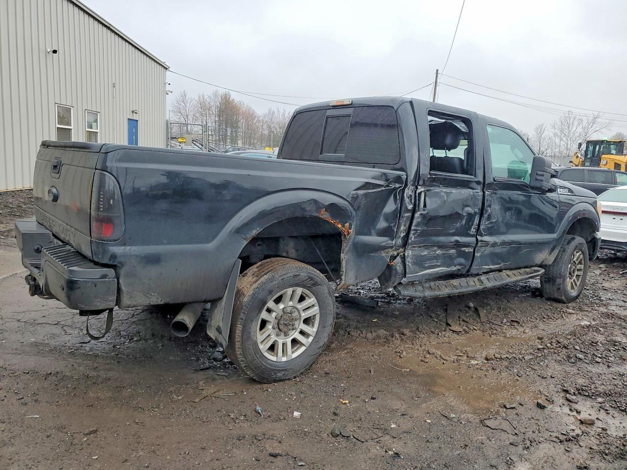 2013 Ford F250 Super Duty - Фото 3