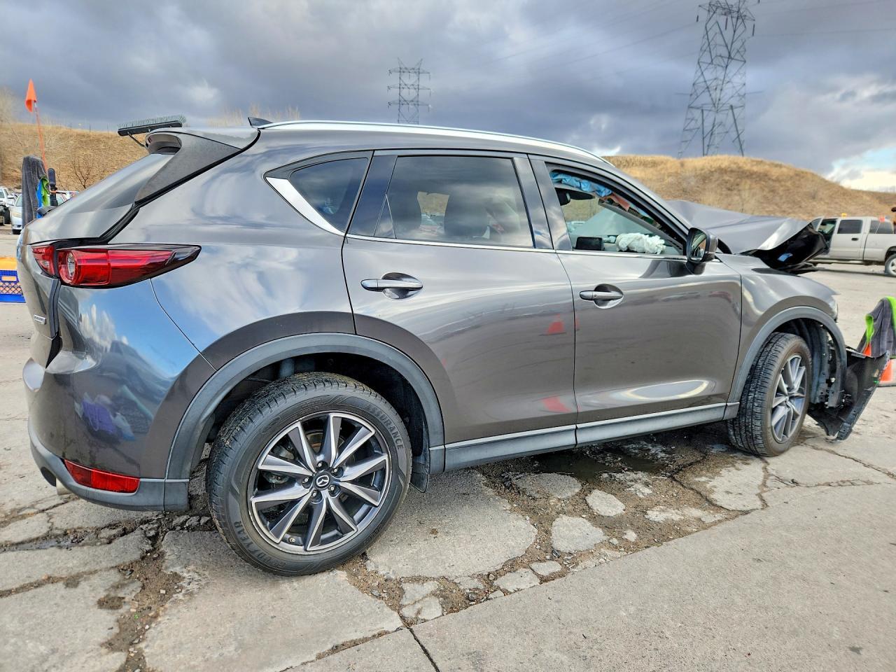2018 Mazda Cx-5 Grand Touring - Image 3