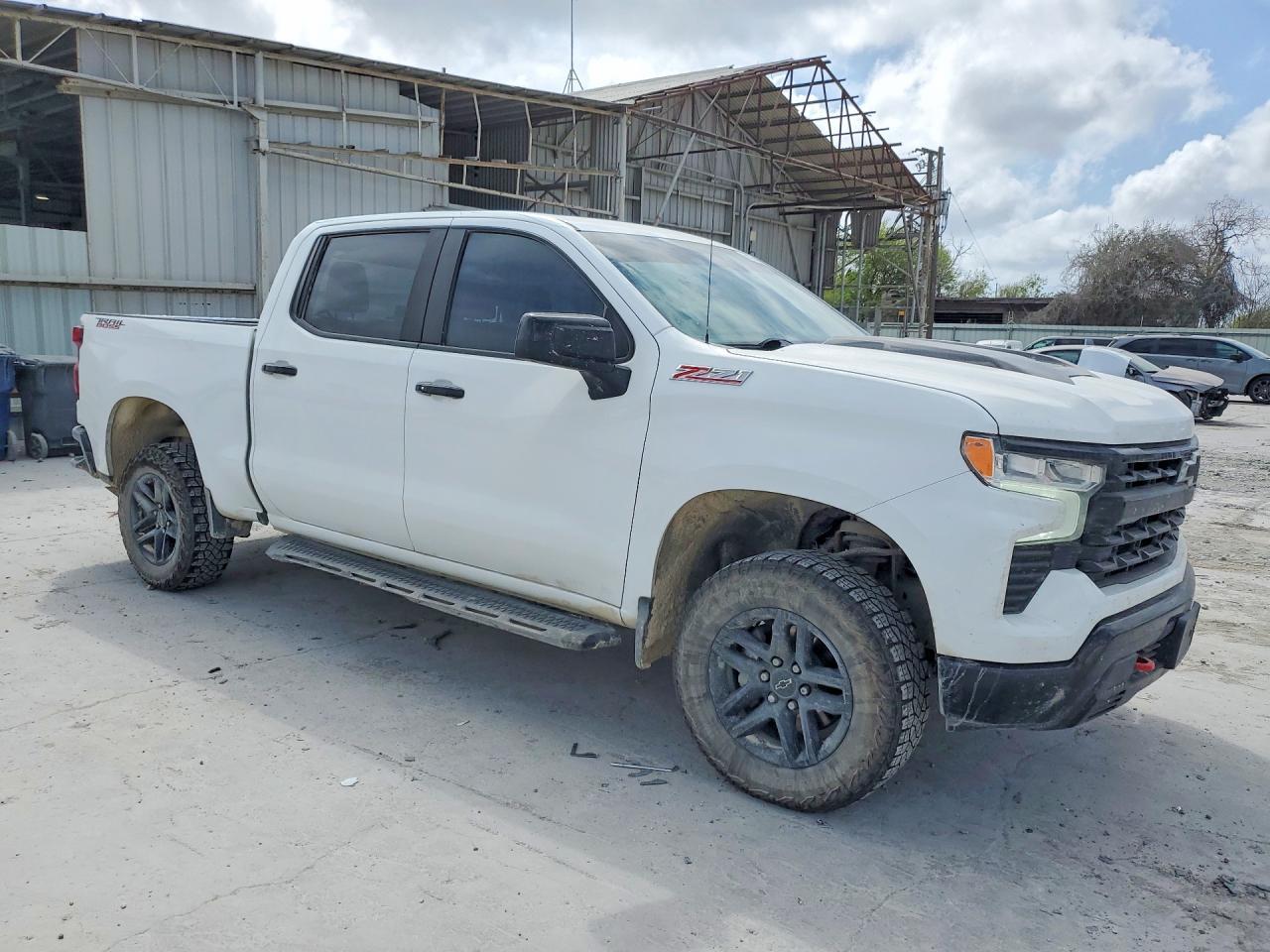 2023 Chevrolet Silverado K1500 Lt Trail Boss - Фото 4