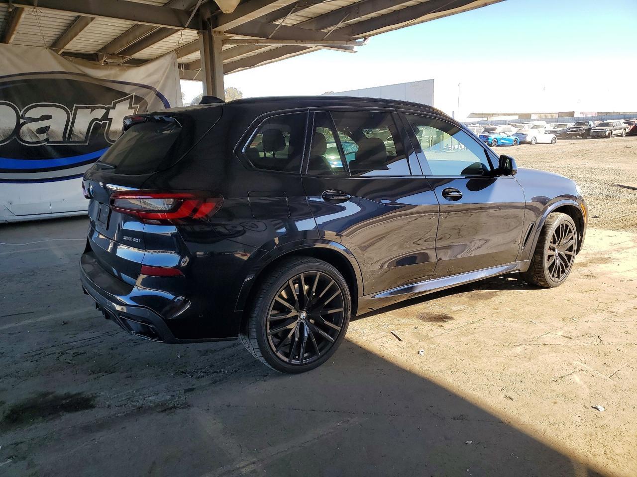 2021 BMW X5 Sdrive 40I - Image 3
