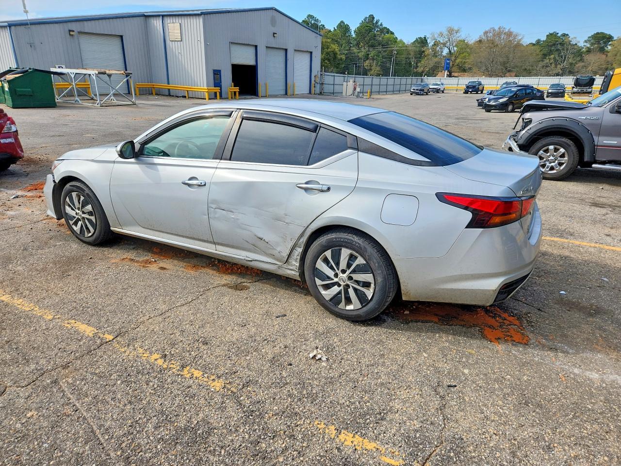 2021 Nissan Altima 2.5 S - Image 2