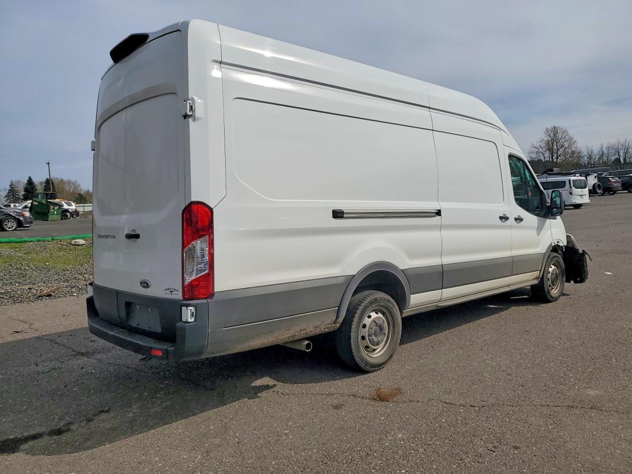 2024 Ford Transit 250 Delivery Van - Image 3