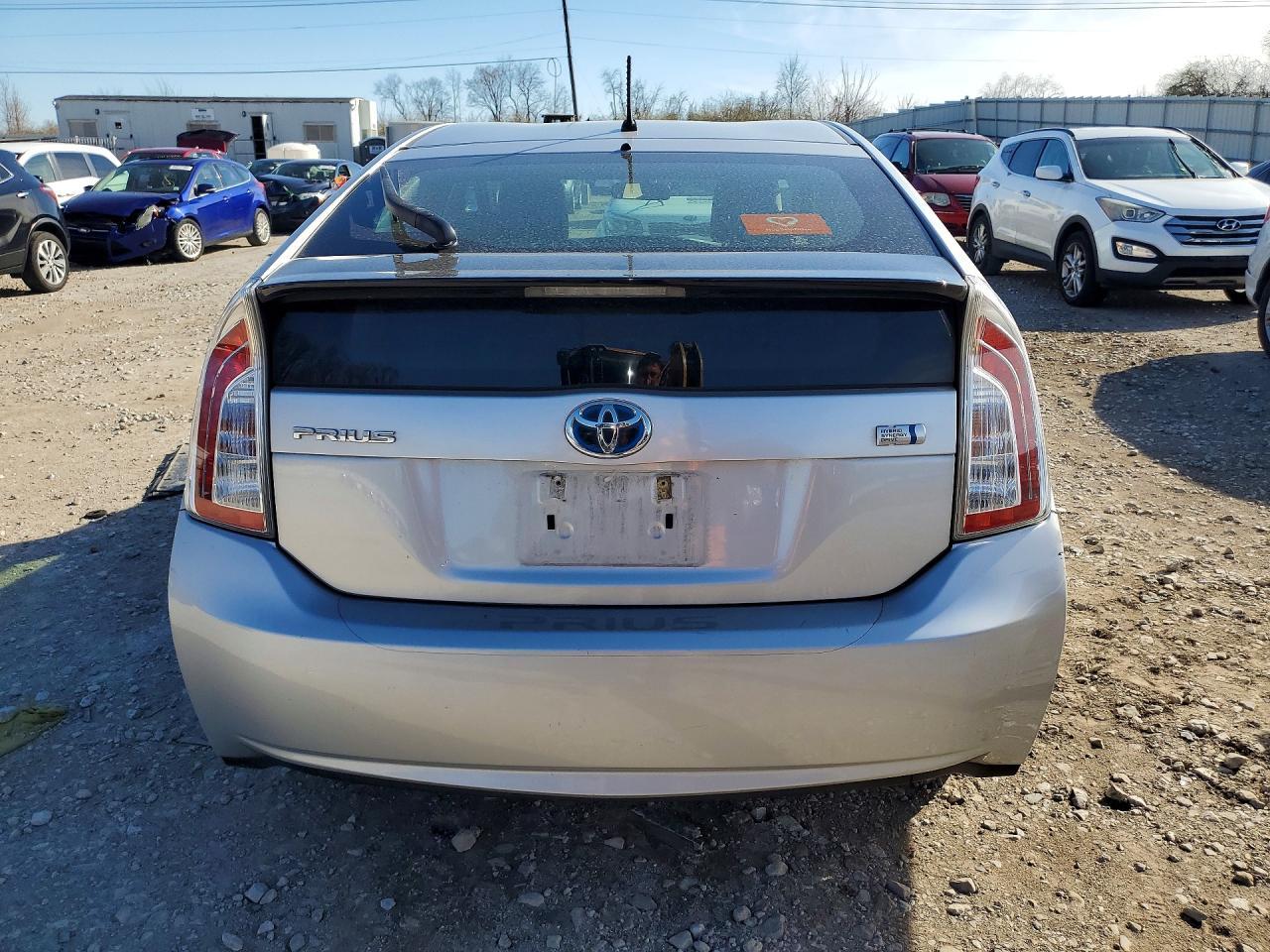 2013 Toyota Prius Two - Image 6