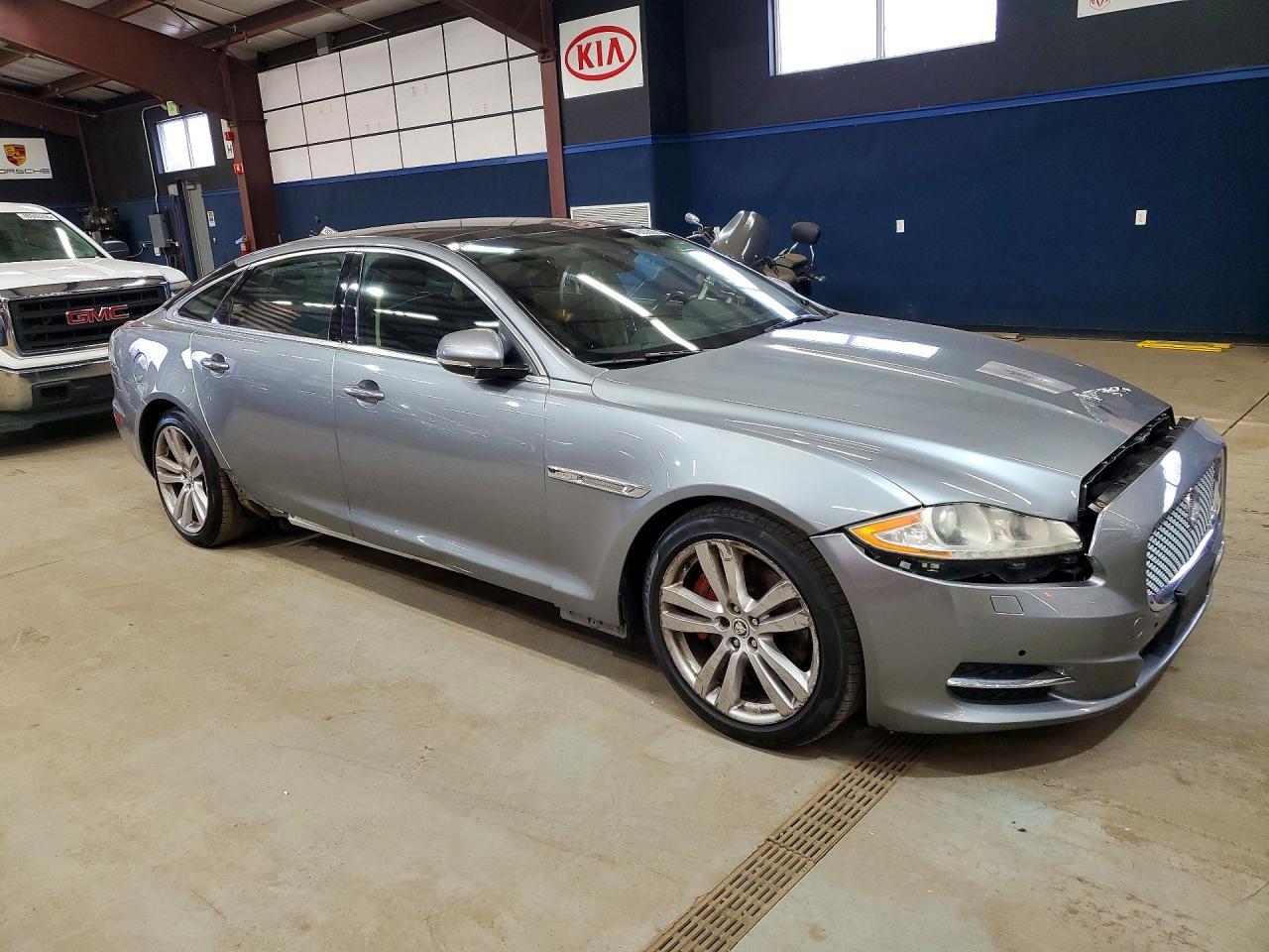 2011 Jaguar Xjl - Фото 4
