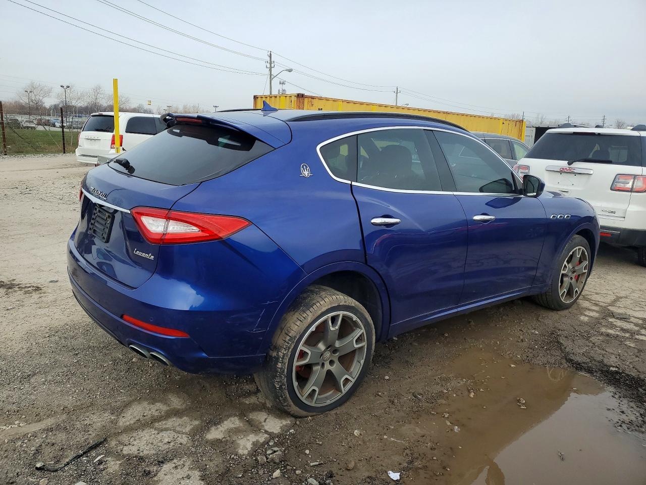 2017 Maserati Levante S Sport - Image 3