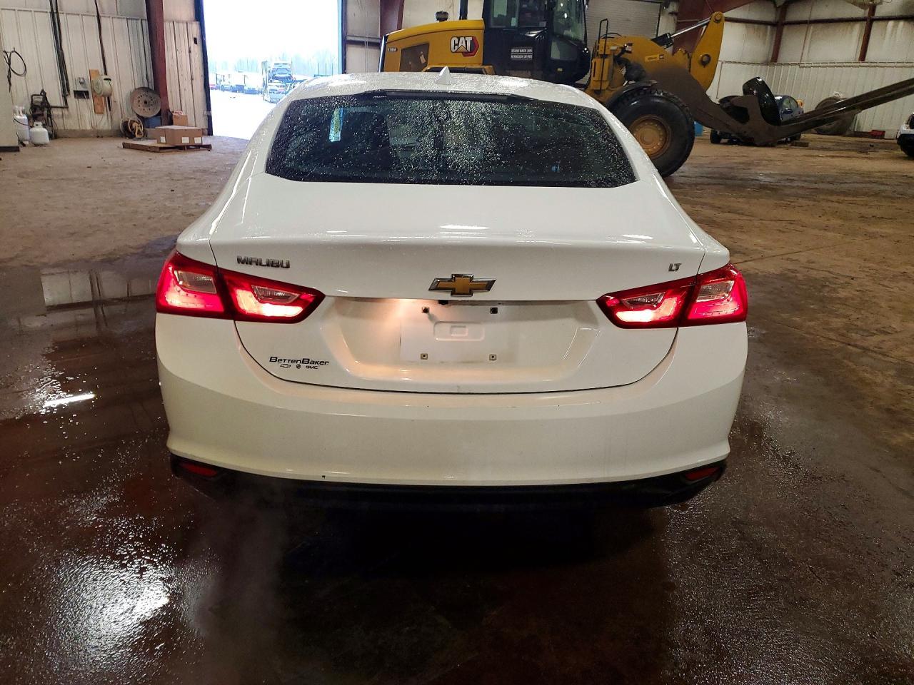 2017 Chevrolet Malibu Lt - Фото 6