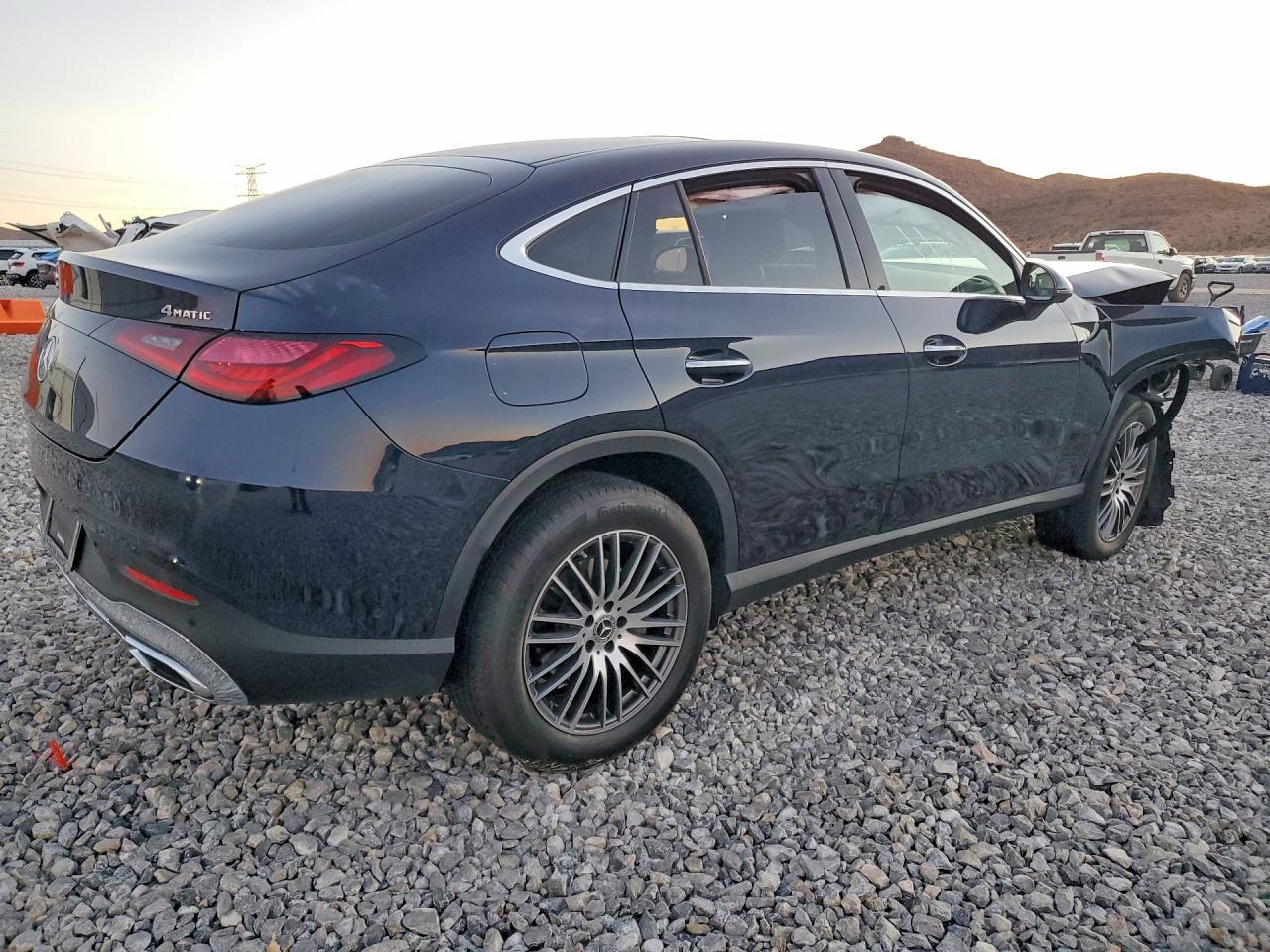 2024 Mercedes-Benz Glc Coupe 300 4Matic - Image 3
