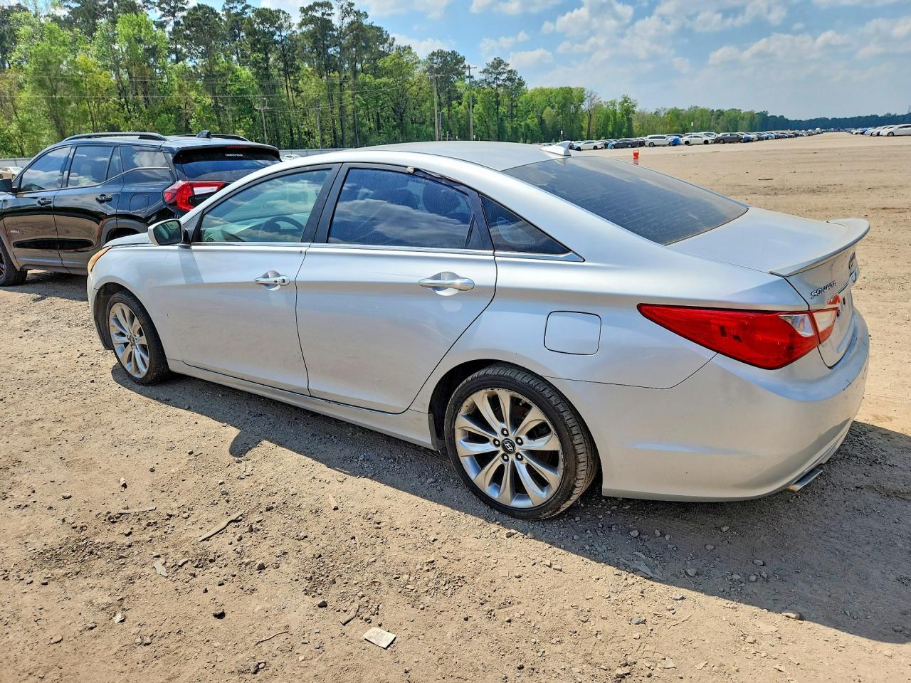 2013 Hyundai Sonata Se - Фото 2