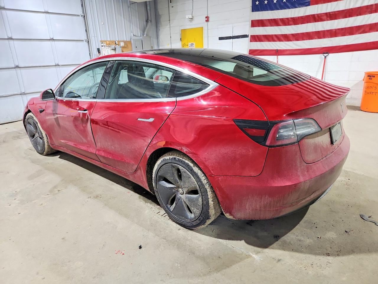 2020 Tesla Model 3 - Image 2