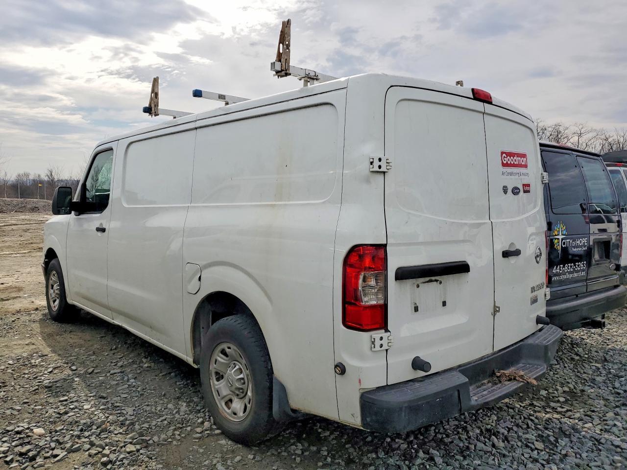 2013 Nissan Nv 2500 Delivery Van - Image 2