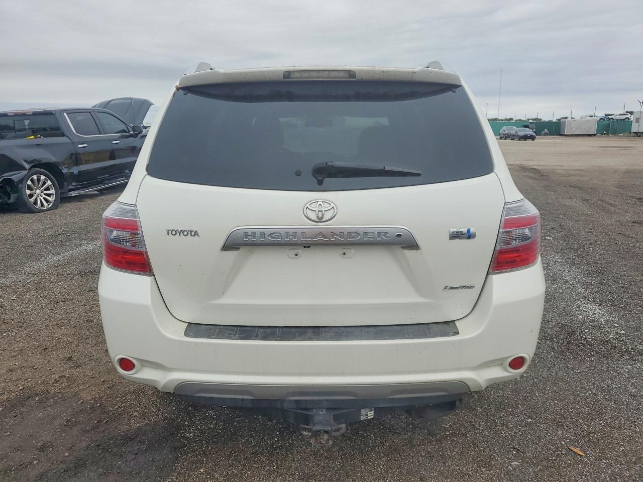 2008 Toyota Highlander Hybrid Limited - Image 6