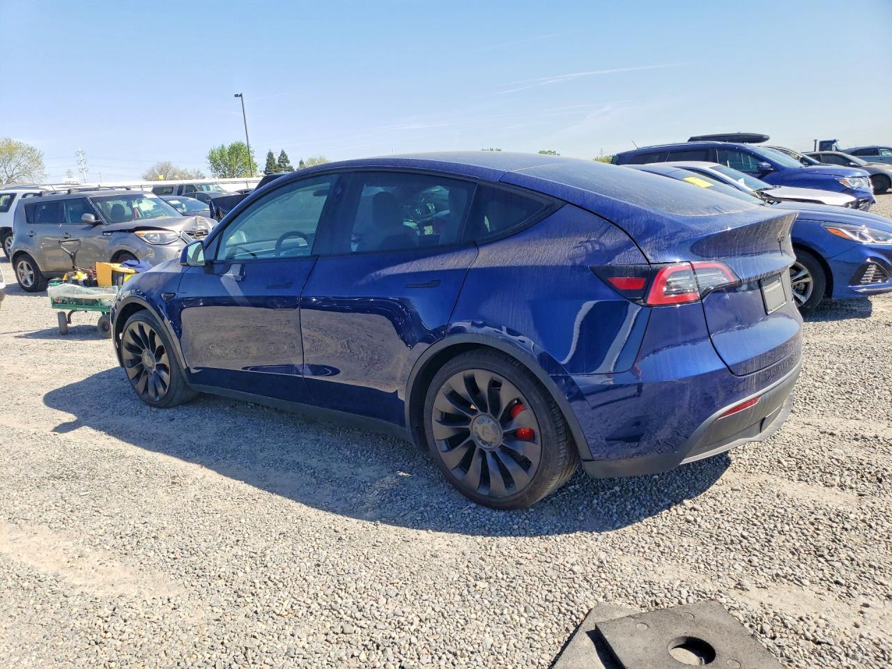 2022 Tesla Model Y - Image 2