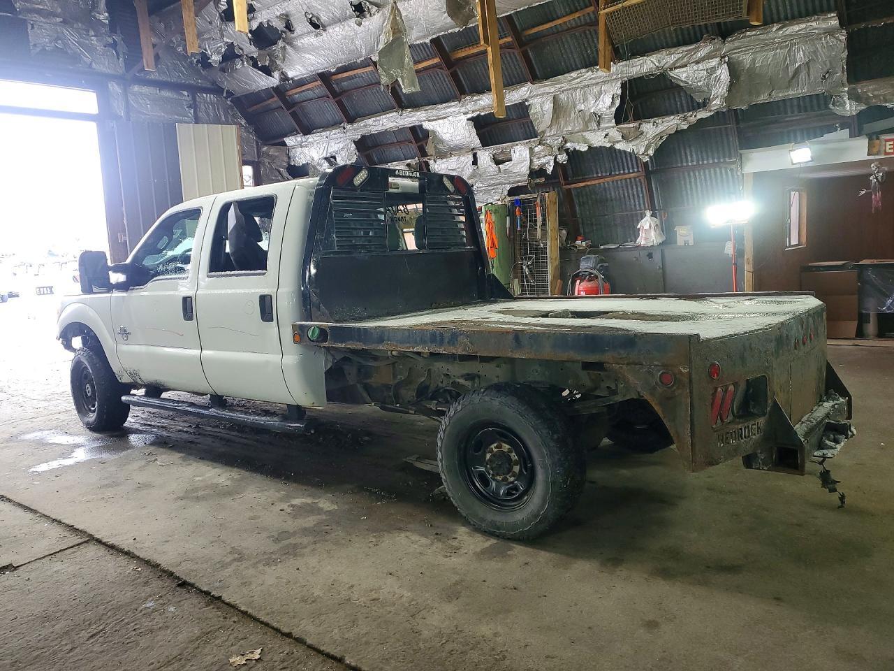 2014 Ford F350 Super Duty - Фото 2