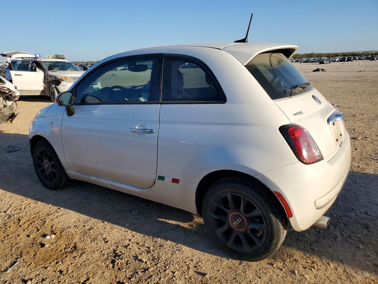 2016 Fiat 500 Pop - Фото 2