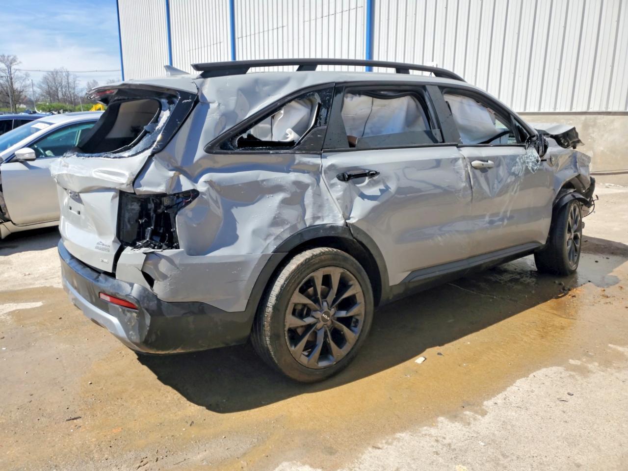 2023 Kia Sorento X-Line Sx Prestige - Фото 3