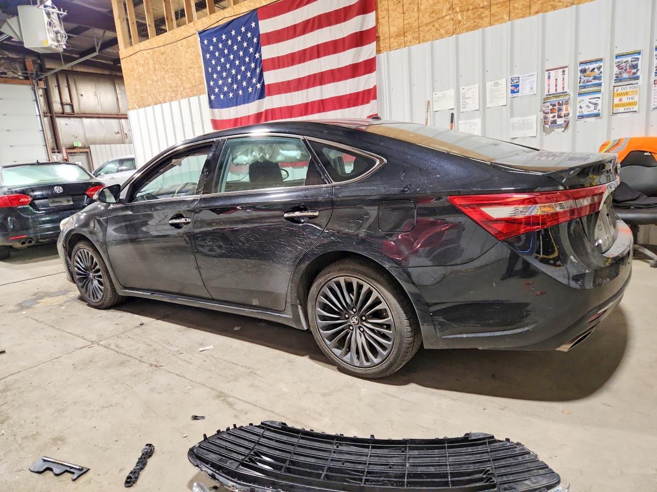 2016 Toyota Avalon Touring - Фото 2