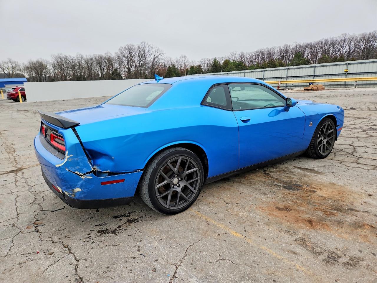 2016 Dodge Challenger R - Фото 3