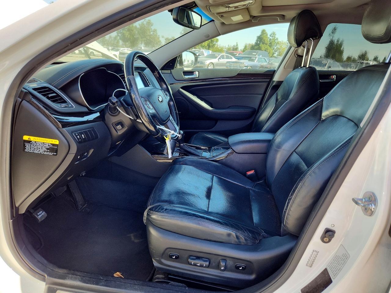 2014 Kia Cadenza Premium - Image 7