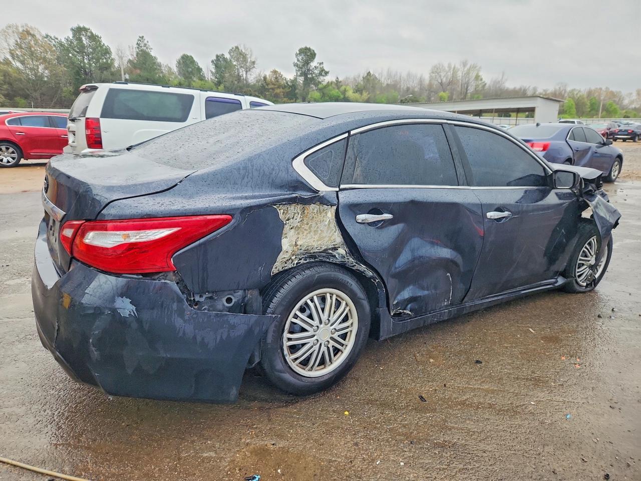 2016 Nissan Altima 2.5 S - Фото 3