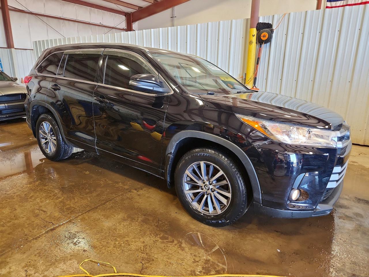 2018 Toyota Highlander Xle - Фото 4