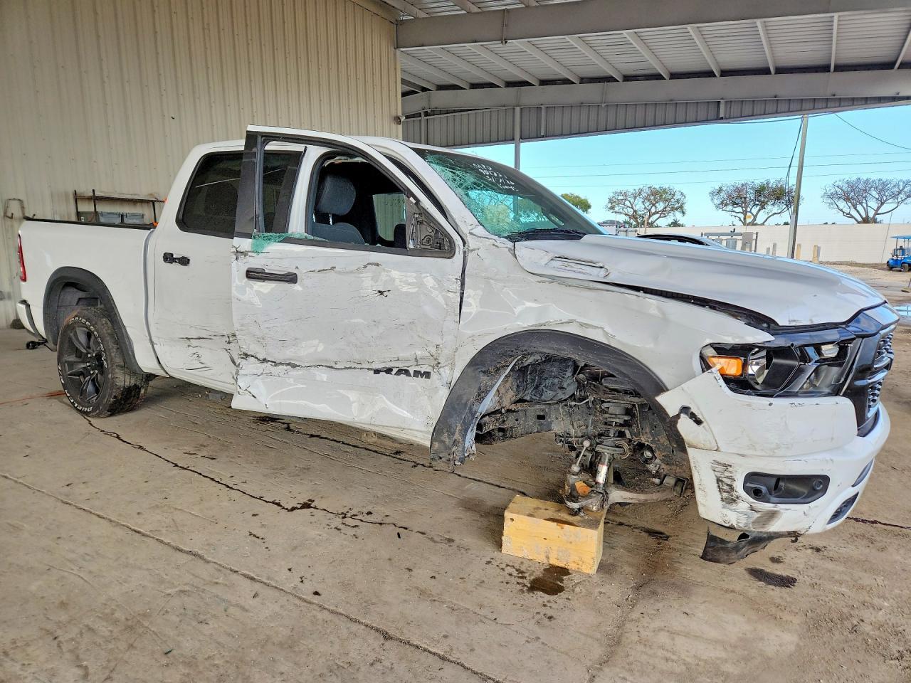 2023 Ram 1500 Big Horn - Image 4