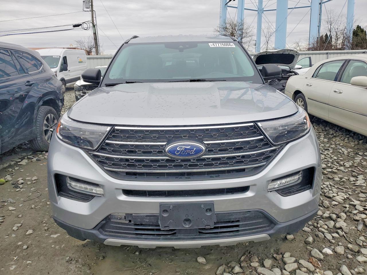 2023 Ford Explorer Xlt - Image 5