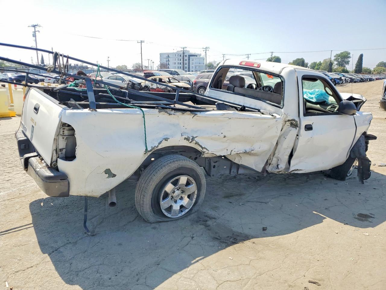 2001 Toyota Tundra Base - Фото 3