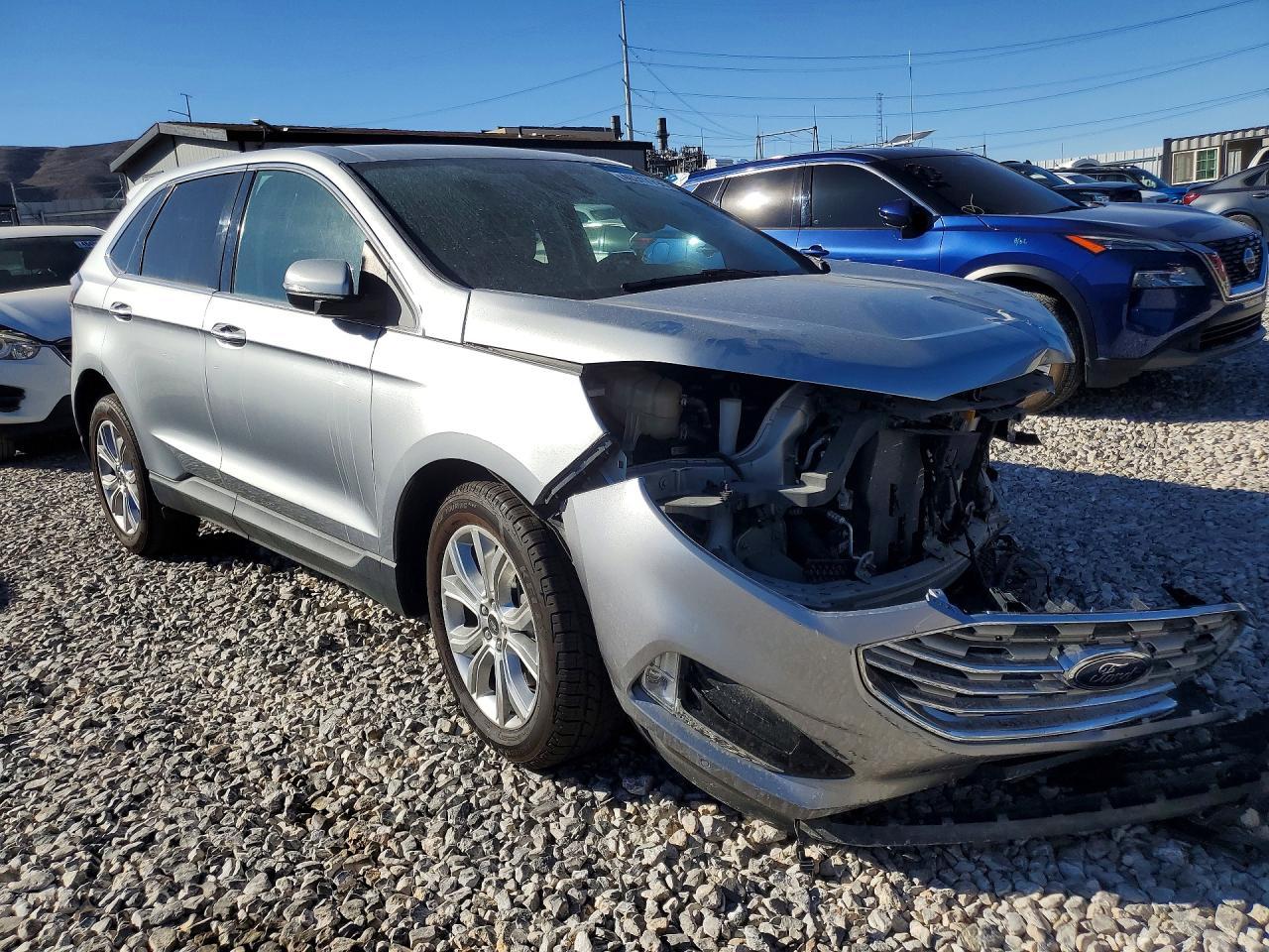 2023 Ford Edge Titanium - Фото 4