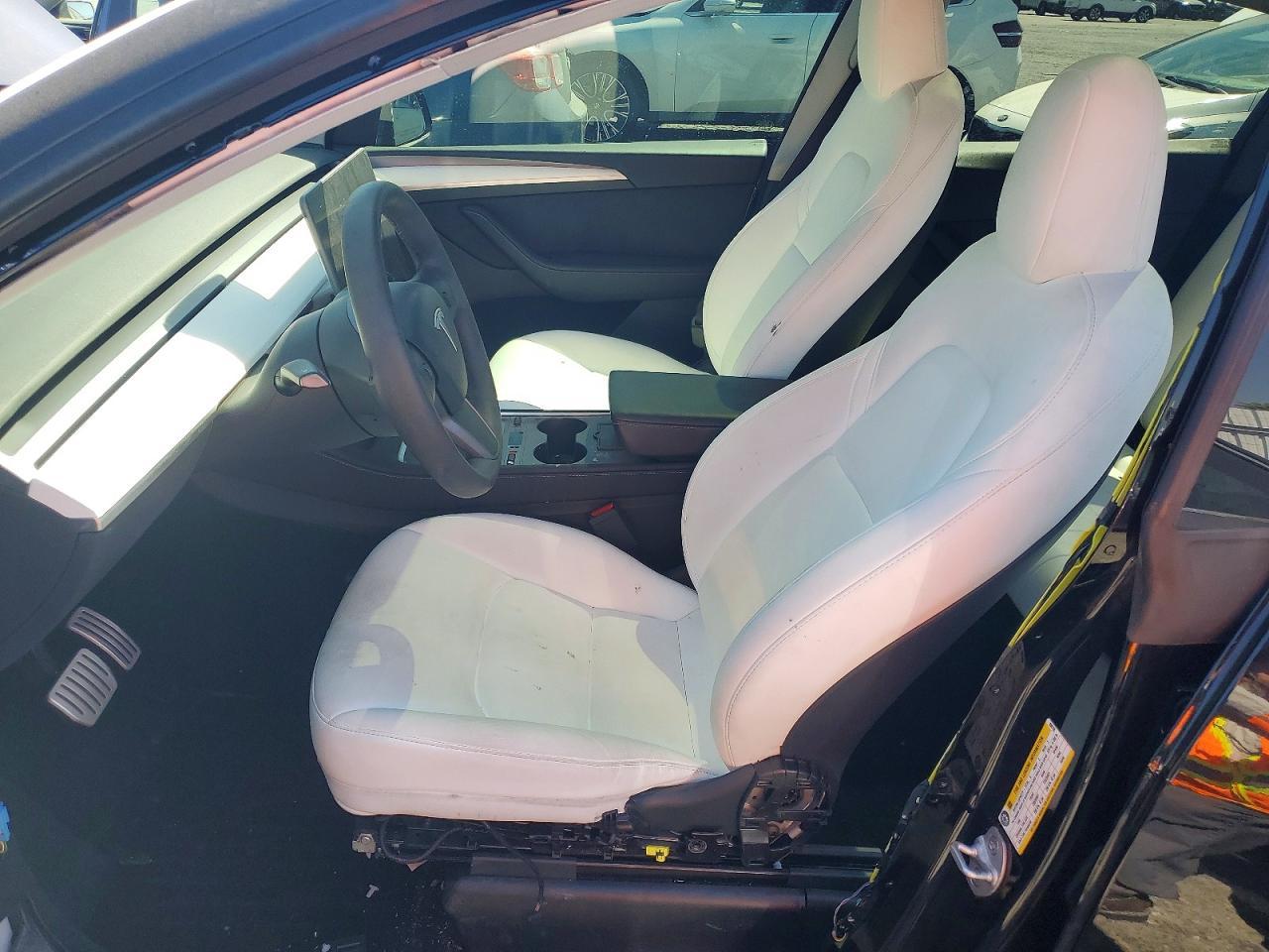 2023 Tesla Model Y - Фото 7