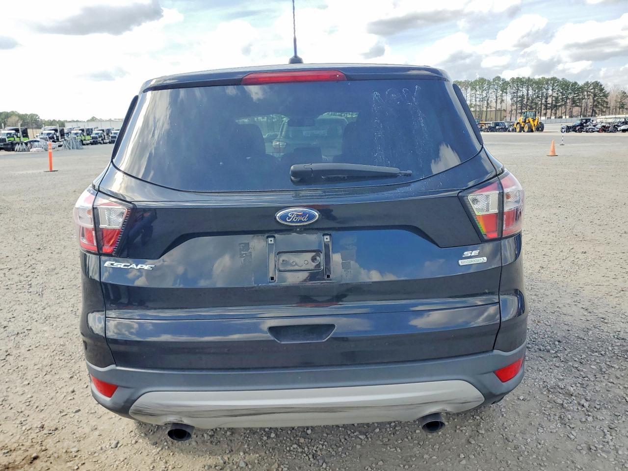2017 Ford Escape Se - Image 6