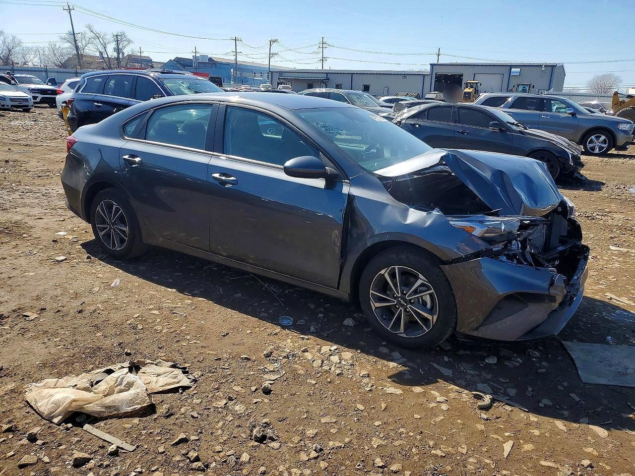 2024 Kia Forte Lx - Фото 4