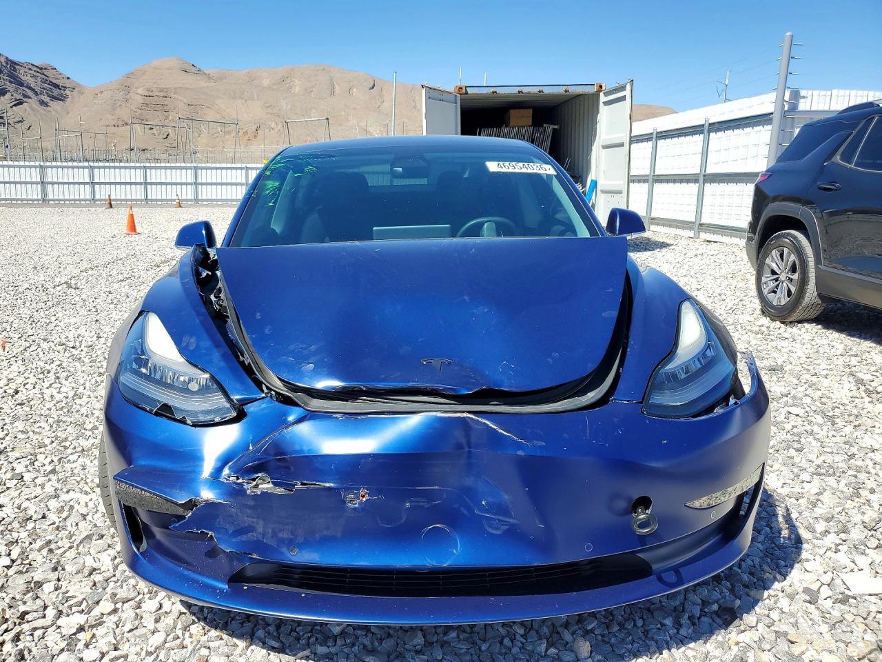2020 Tesla Model 3 - Фото 5