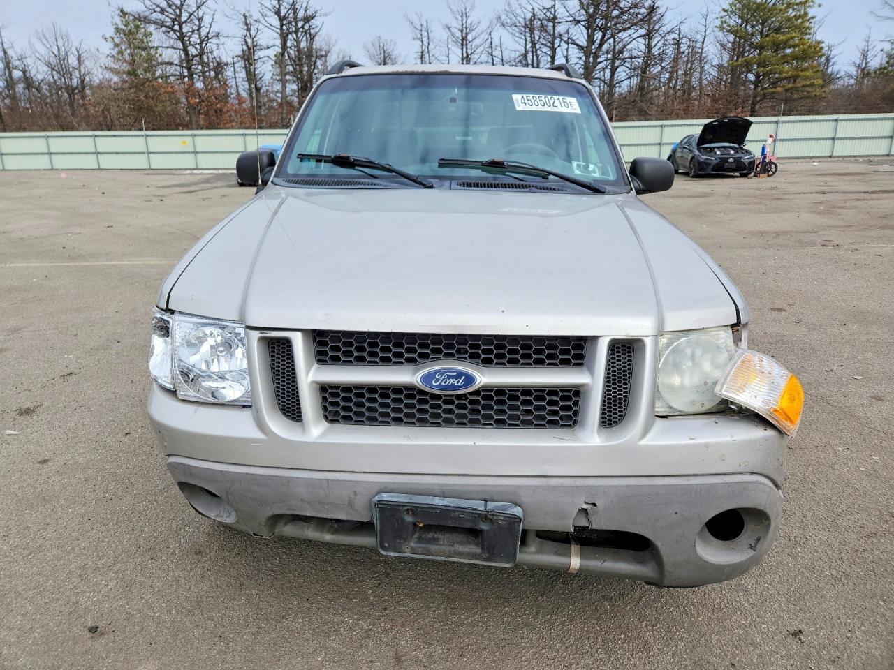 2002 Ford Explorer Sport Trac Xlt - Image 5