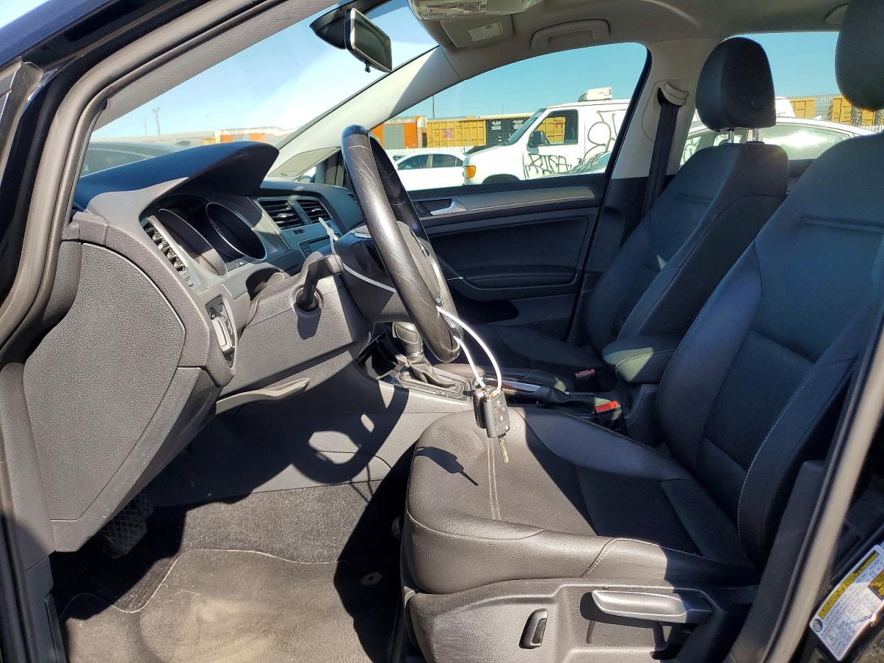 2016 Volkswagen Golf S - Фото 7