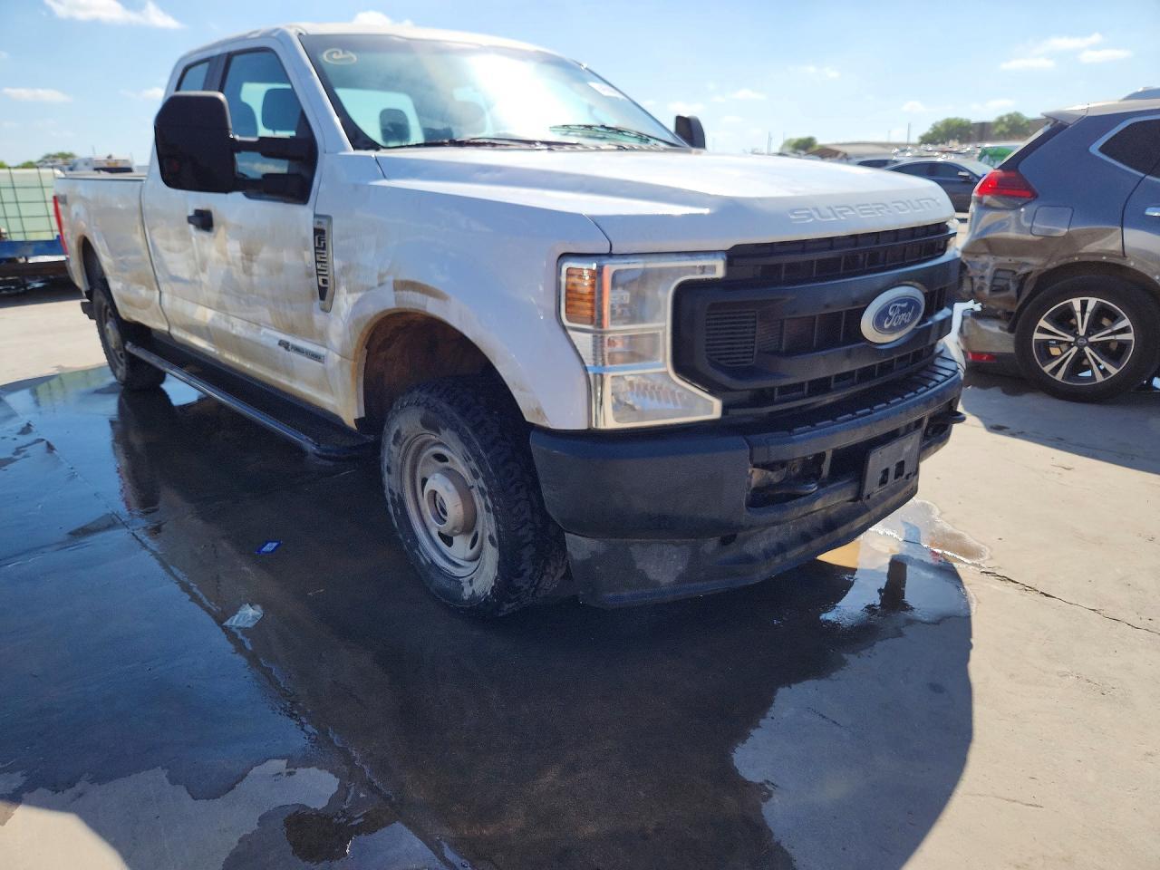 2021 Ford F250 Xl 4Wd 6.7L V8 Tdsl Ext Cab - Image 4