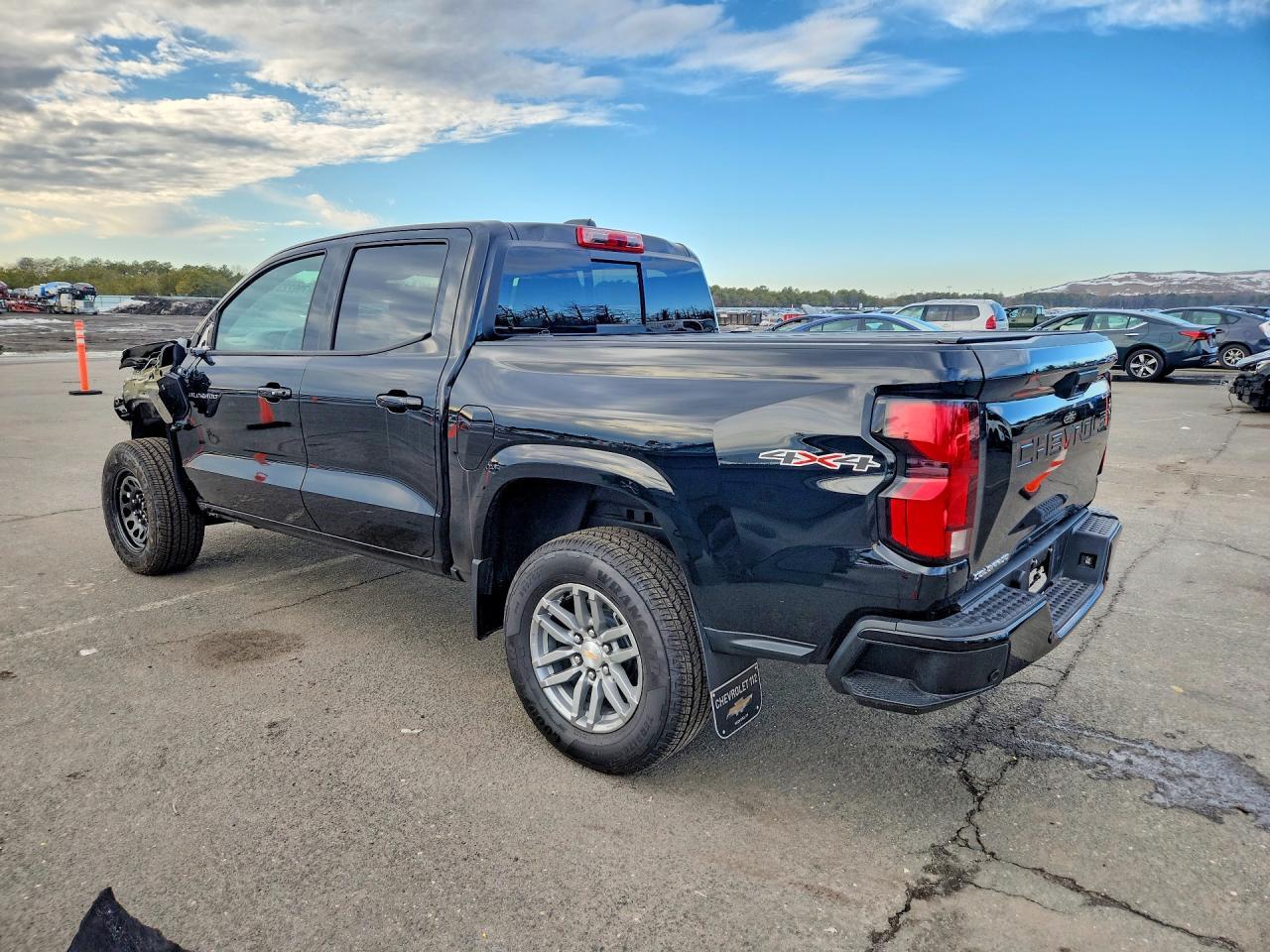 2026 Chevrolet Colorado Lt - Image 2