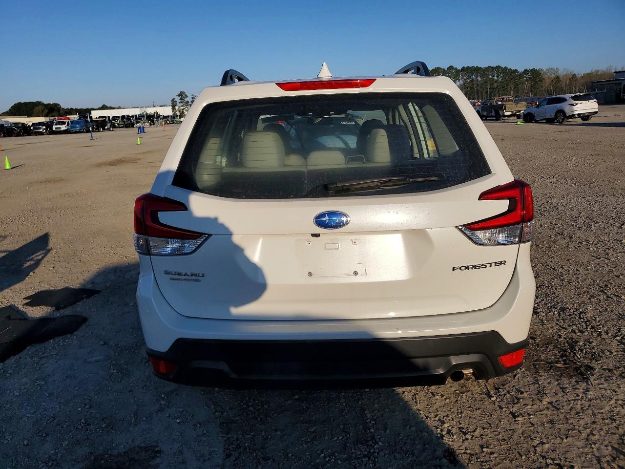 2022 Subaru Forester - Image 6