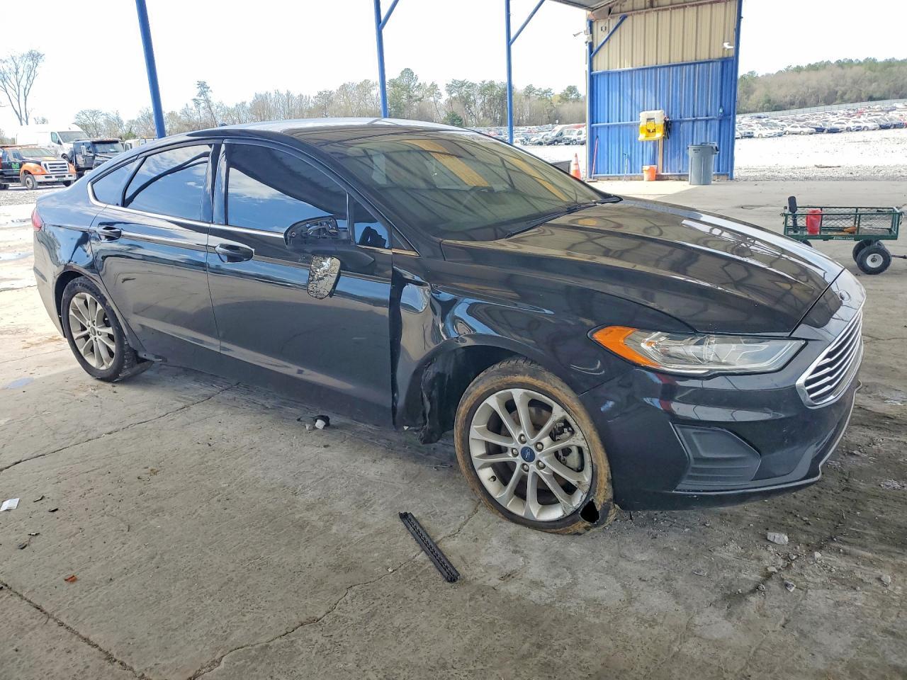 2019 Ford Fusion Se - Фото 4