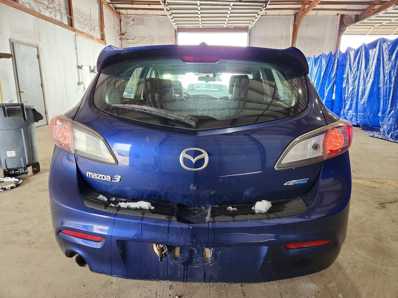 2013 Mazda 3 I - Image 6