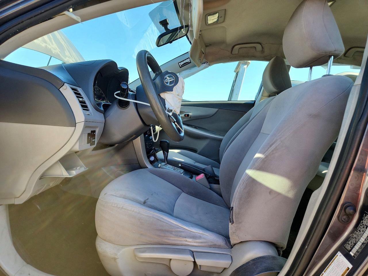 2010 Toyota Corolla Le - Фото 7