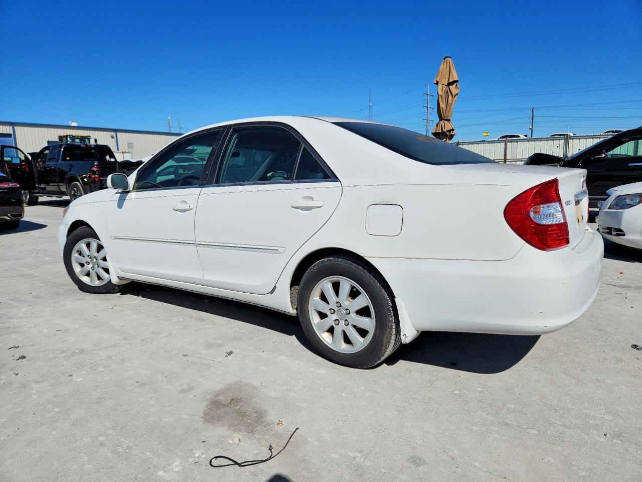 2004 Toyota Camry Xle V6 - Фото 2